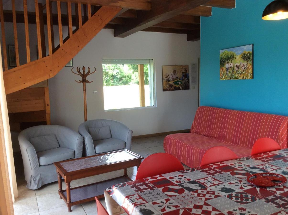 Gîte En Comminges Franquevielle Exterior foto